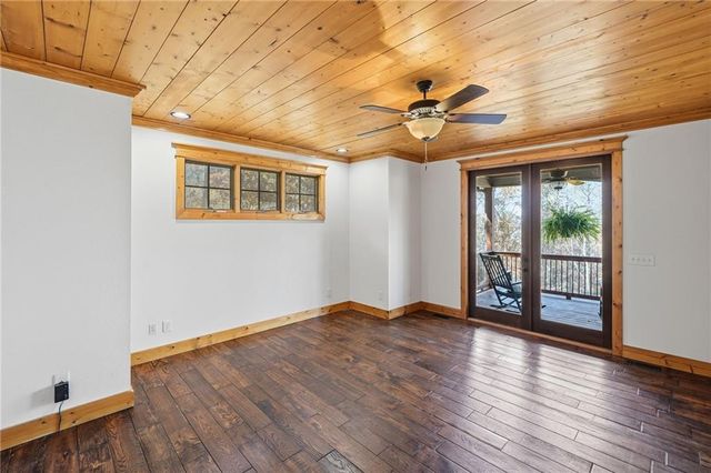 355 Mealer Road, Ellijay, GA 30536