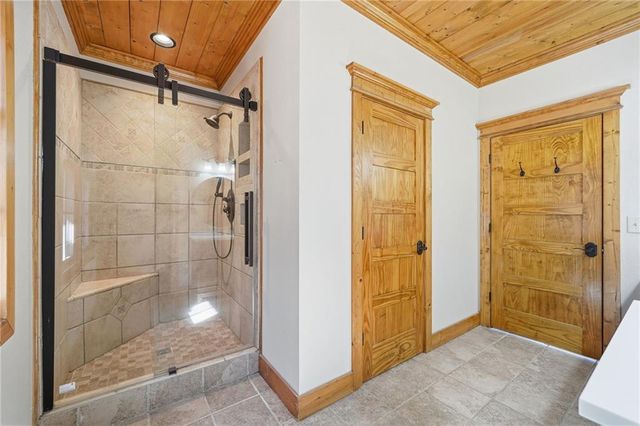 355 Mealer Road, Ellijay, GA 30536