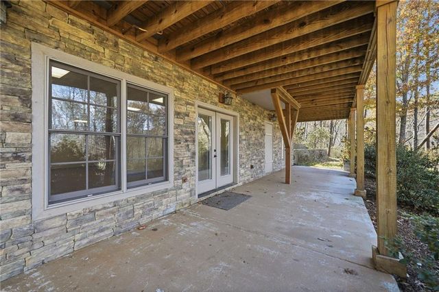 355 Mealer Road, Ellijay, GA 30536