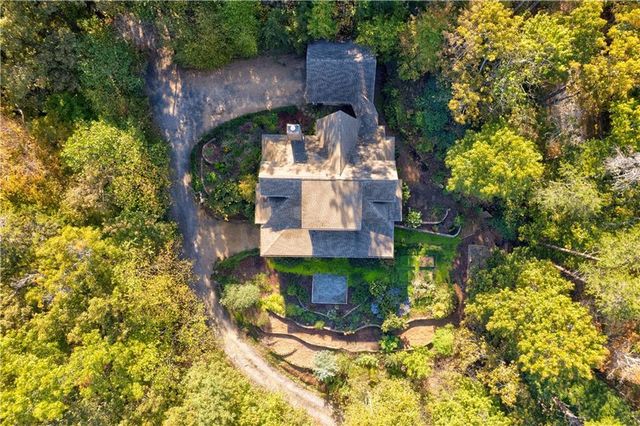 355 Mealer Road, Ellijay, GA 30536