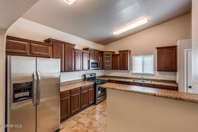 14340 APACHE POINT Drive, El Paso, TX 79938