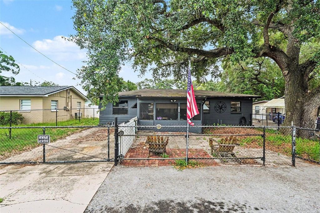 14925 FISHER ROAD, Tampa, FL 33613