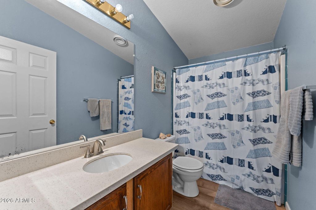 Image 24 of property listing at 47602 N EAGLE EYE Road, Aguila, AZ 85320