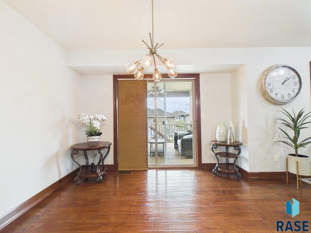 7520 W Stoney Creek St Street, Sioux Falls, SD 57106