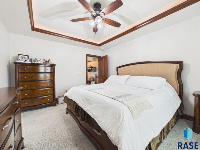 7520 W Stoney Creek St Street, Sioux Falls, SD 57106