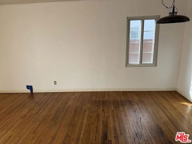 6434 W 87th Street 1, Los Angeles, CA 90045