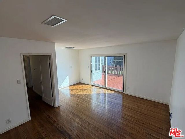 6434 W 87th Street 1, Los Angeles, CA 90045