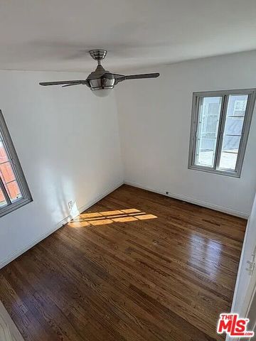 6434 W 87th Street 1, Los Angeles, CA 90045