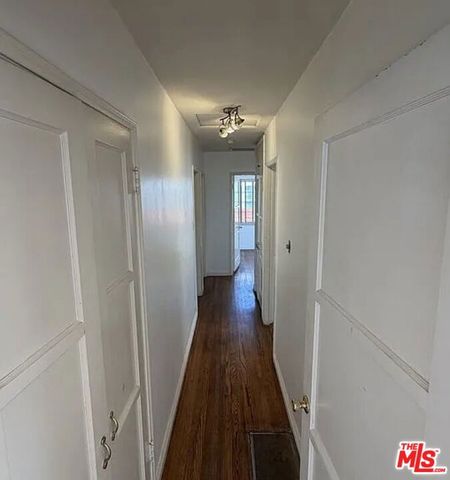 6434 W 87th Street 1, Los Angeles, CA 90045