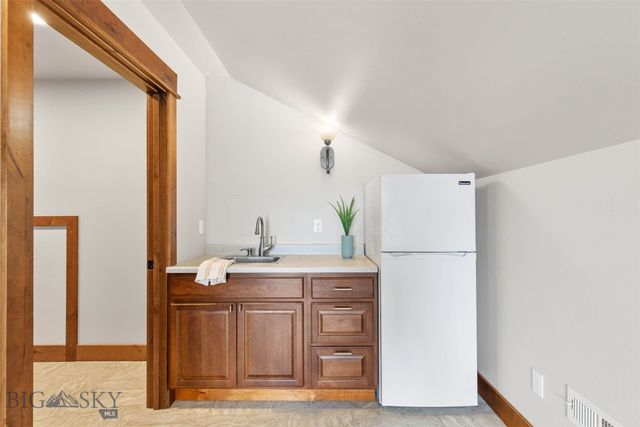 285 Waterfowl Way, Bozeman, MT 59718