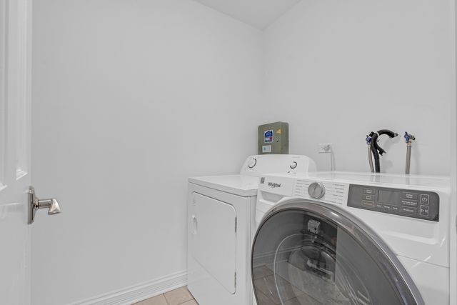 608 Inverrary Lane 608, Deerfield, IL 60015