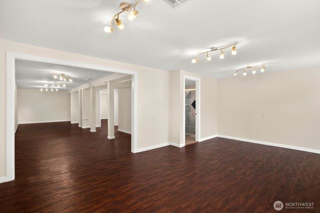 7226 33rd Avenue S, Seattle, WA 98118