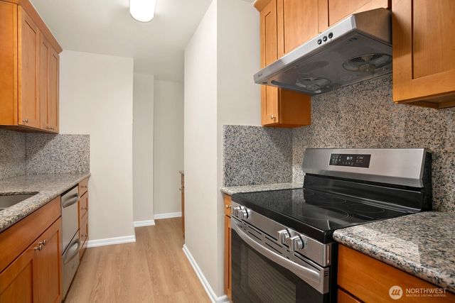 7226 33rd Avenue S, Seattle, WA 98118
