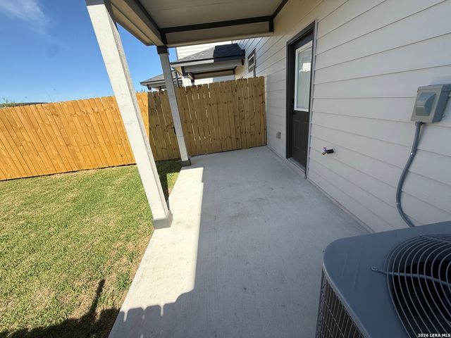 8311 Via Pisa Unit 102, San Antonio, TX 78227