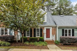 1033 Oak Lake Court, Raleigh, NC 27606