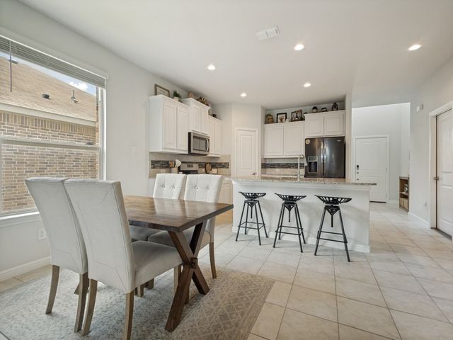 16020 Tottenhall Pass, Fort Worth, TX 76247