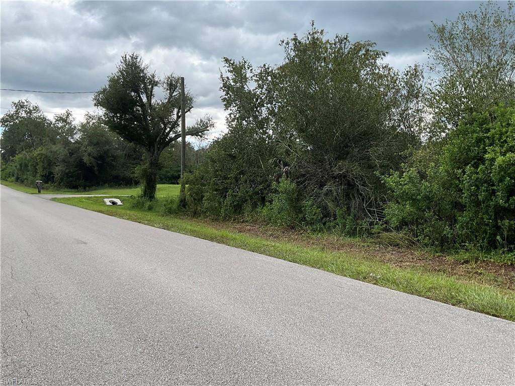 261 2nd ST NE, NAPLES, FL 34120 — photo 5
