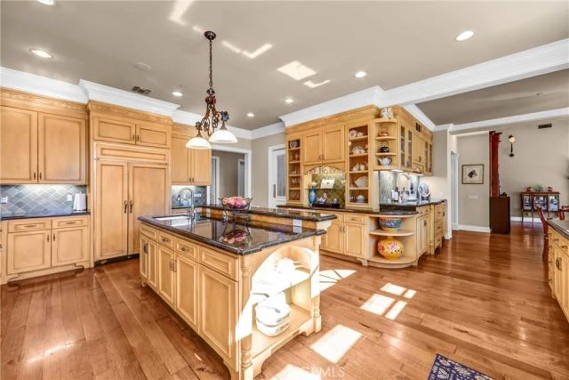 900 Fallen Leaf, Arcadia, CA 91006