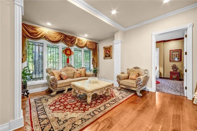 900 Fallen Leaf, Arcadia, CA 91006