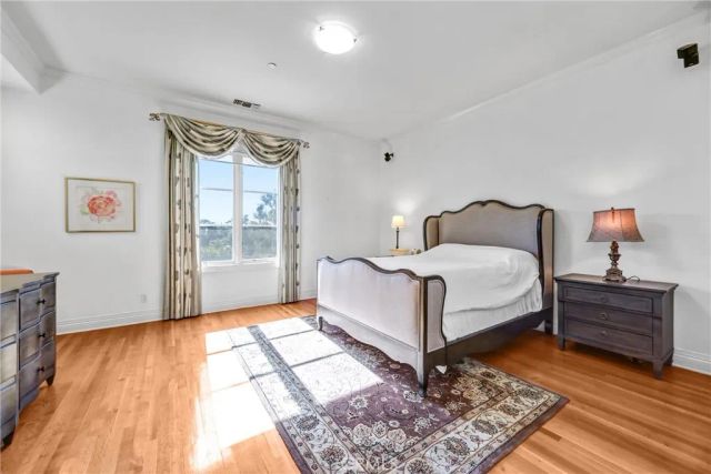 900 Fallen Leaf, Arcadia, CA 91006