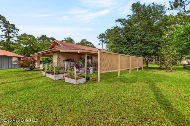 3 Cypress Knee Drive, Diamondhead, MS 39525
