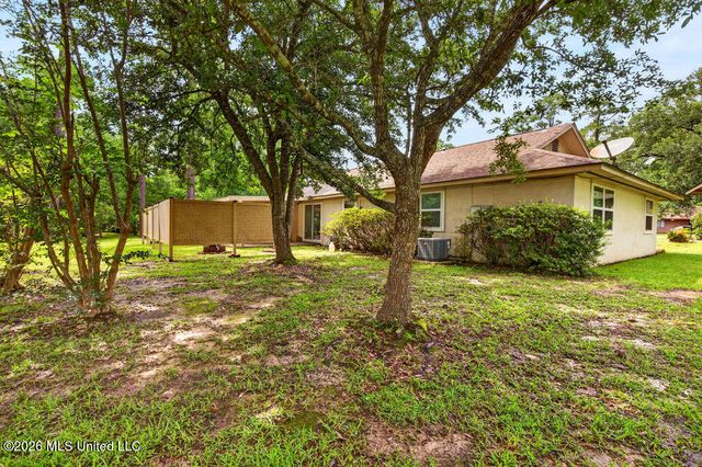 3 Cypress Knee Drive, Diamondhead, MS 39525