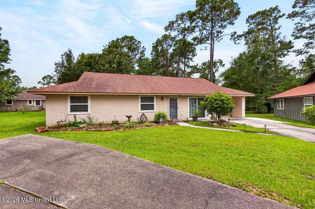 3 Cypress Knee Drive, Diamondhead, MS 39525