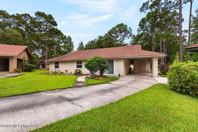 3 Cypress Knee Drive, Diamondhead, MS 39525