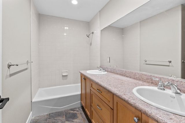 1501 Joby Ln, Sacramento, CA 95864