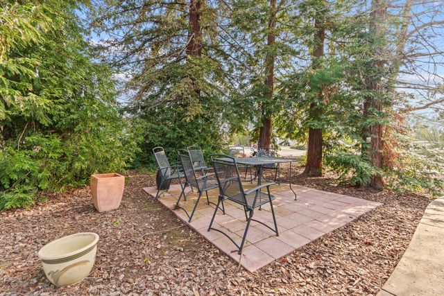 1501 Joby Ln, Sacramento, CA 95864