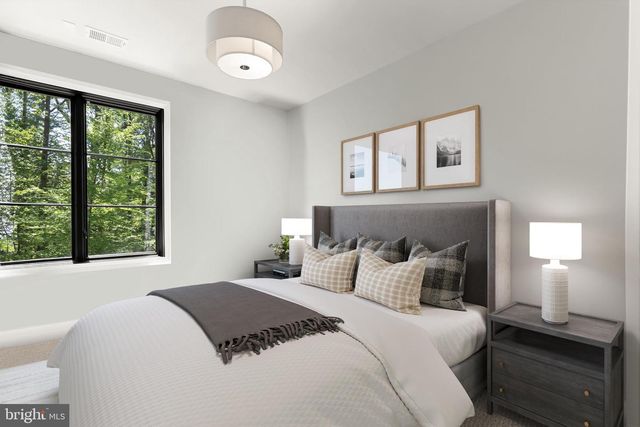 3 BAY TREE LN, Bethesda, MD 20816