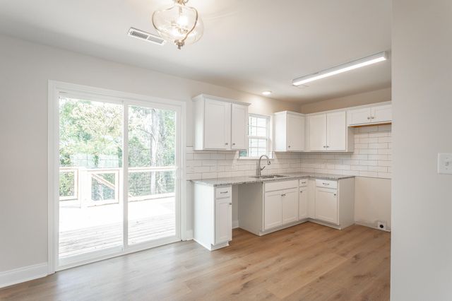 825 Gillespie Road, Chattanooga, TN 37411