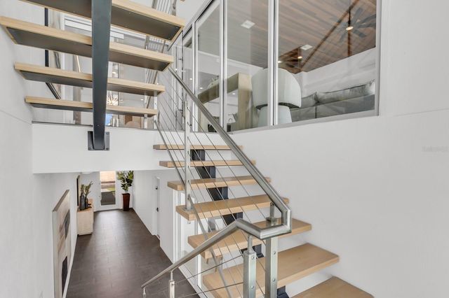 905 BAY POINT DRIVE, Madeira Beach, FL 33708