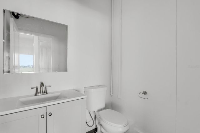 905 BAY POINT DRIVE, Madeira Beach, FL 33708