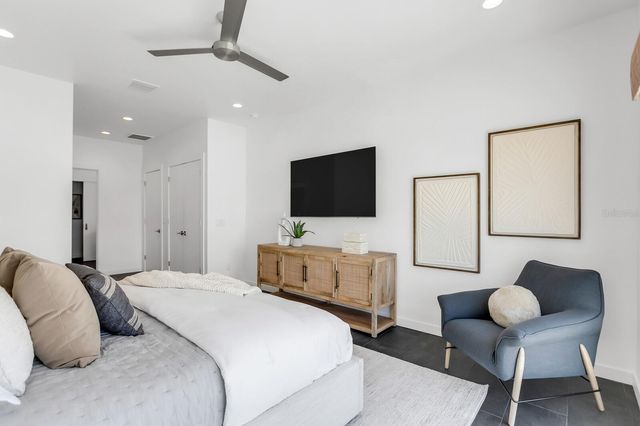 905 BAY POINT DRIVE, Madeira Beach, FL 33708