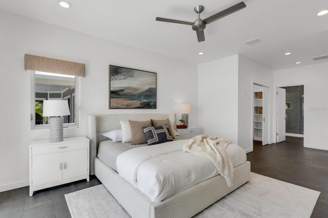 905 BAY POINT DRIVE, Madeira Beach, FL 33708