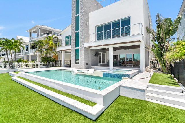 905 BAY POINT DRIVE, Madeira Beach, FL 33708