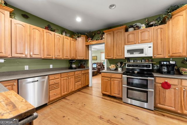 45 River Chase, Hoschton, GA 30548