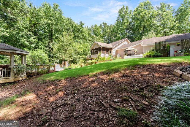 45 River Chase, Hoschton, GA 30548