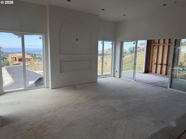 3308 Nw 17TH Ave, Camas, WA 98607