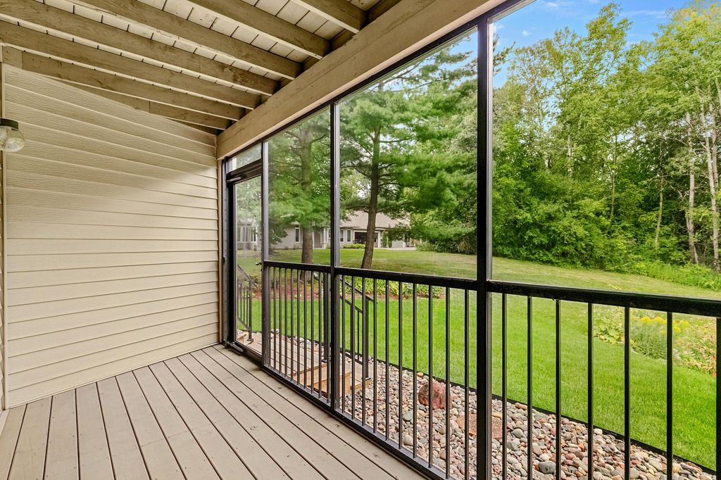 3150 Glen Oaks Avenue 108A, White Bear Lake, MN 55110 — photo 2
