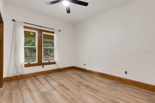 711 E LIME STREET, Lakeland, FL 33801