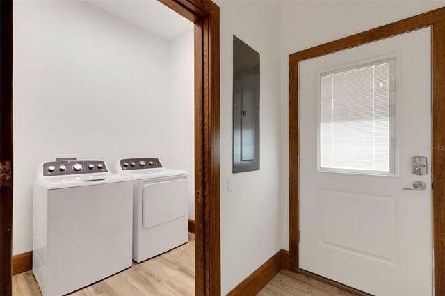 711 E LIME STREET, Lakeland, FL 33801