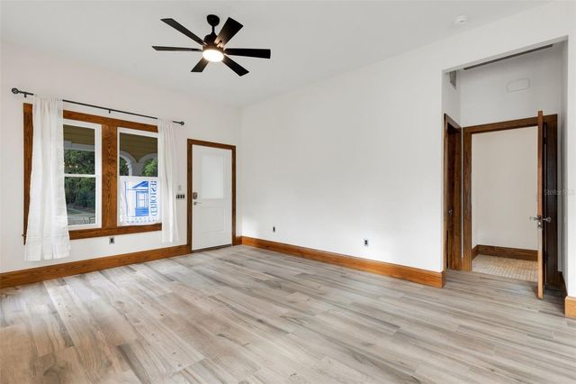 711 E LIME STREET, Lakeland, FL 33801