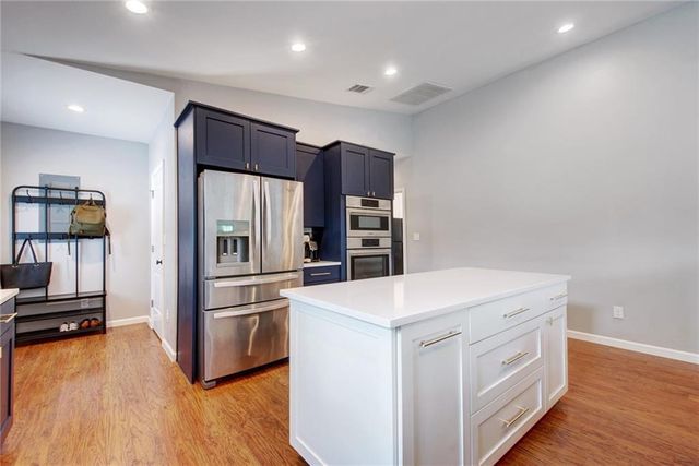 2604 N Shields DR, Austin, TX 78727