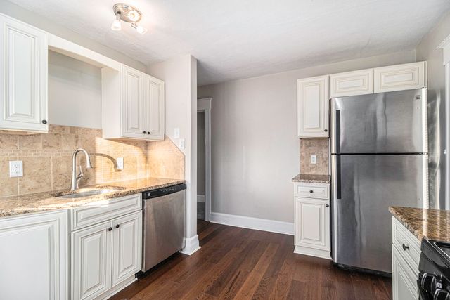 802 S Lafayette Avenue, Royal Oak City, MI 48067