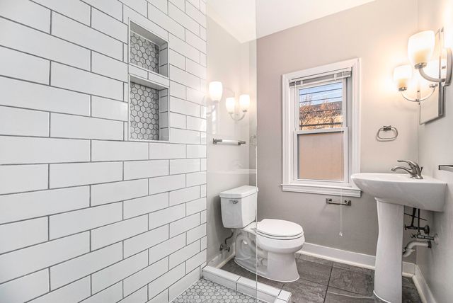 802 S Lafayette Avenue, Royal Oak City, MI 48067