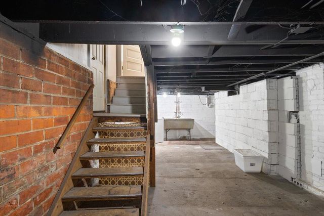 802 S Lafayette Avenue, Royal Oak City, MI 48067