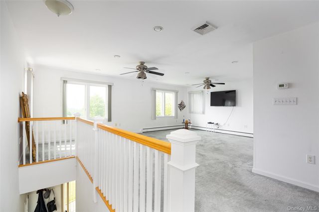 192 E Hook Road, Hopewell Junction, NY 12533