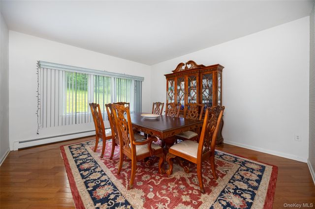 192 E Hook Road, Hopewell Junction, NY 12533